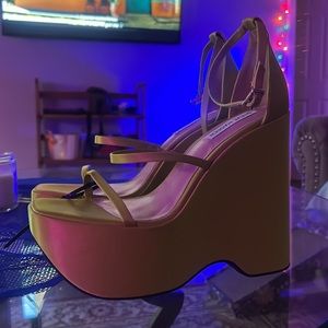 Steve Madden Varia Wedge